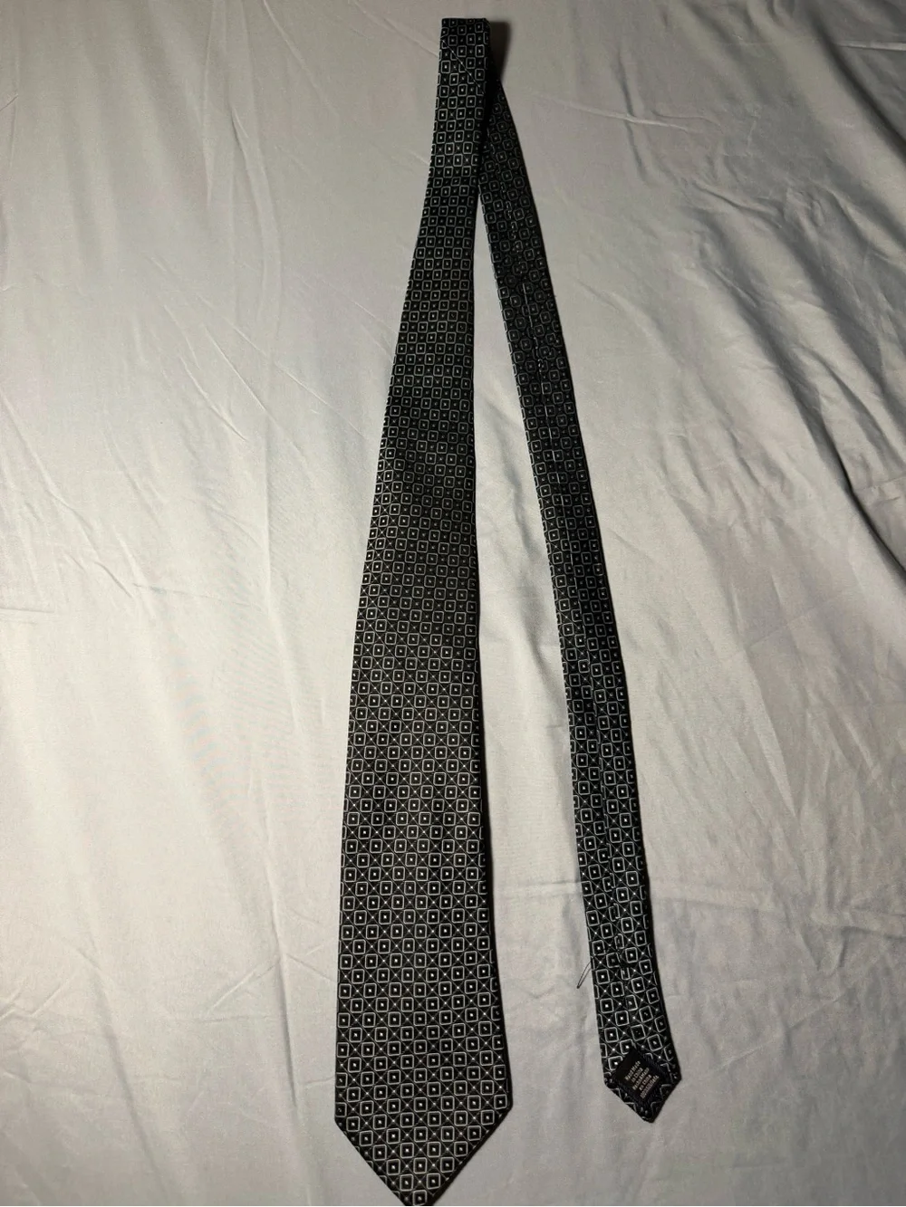 Classic Black Geometric Men's Tie - Hathaway